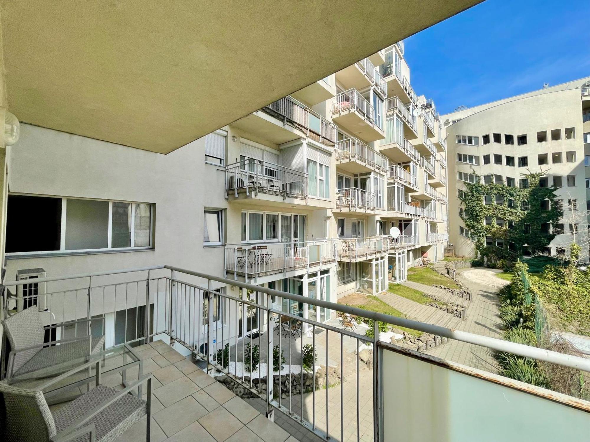 #Klauzal11#Design Apartment #2Bdrm #Freeparking Budapeste Exterior foto